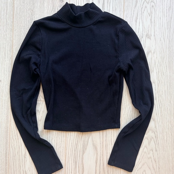 Bozzolo Tops - Bozzolo Basic Fitted Crop Long Sleeve